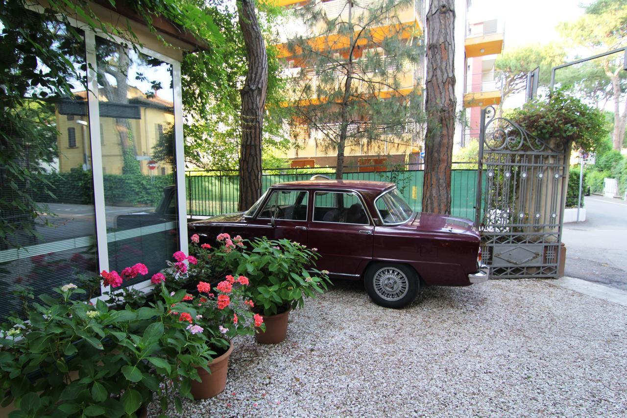 Hotel Garni Picnic Riccione Exterior photo